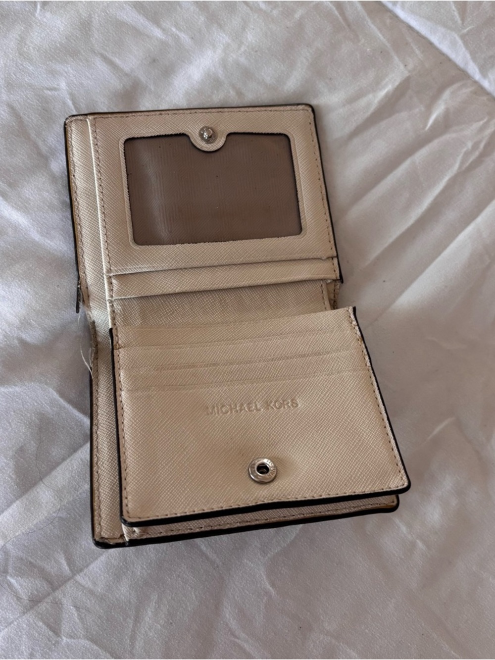 Michael Kors snakeskin clutch wallet - Picture 3 of 3
